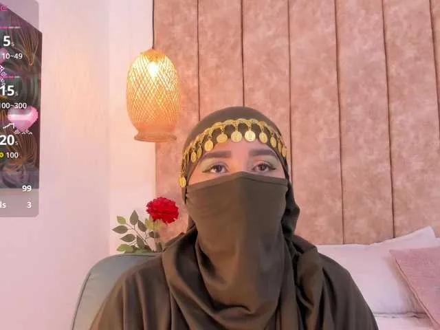 Freechat -Alisha on BongaCams