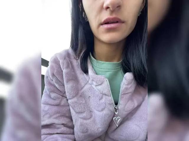 Offline Adelina-Libby on BongaCams