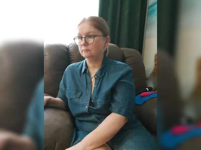 Offline Adiline on BongaCams