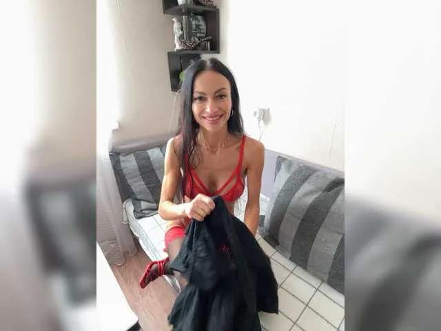 Offline AdrienneBourget on BongaCams