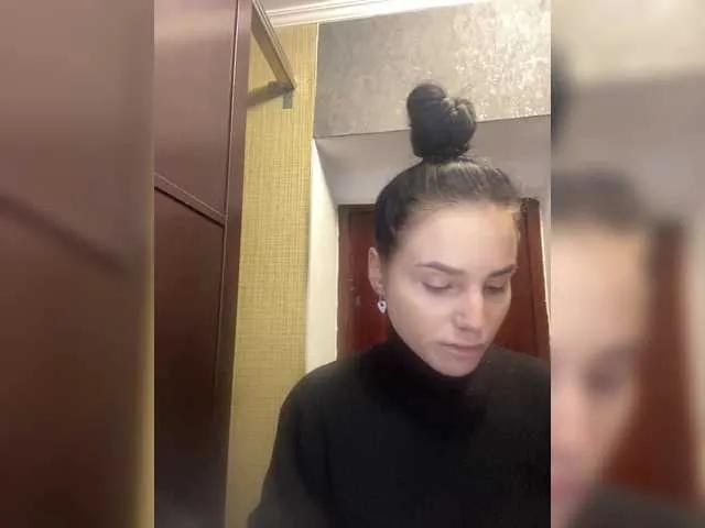 Offline aleksandra-lis-1998 on BongaCams