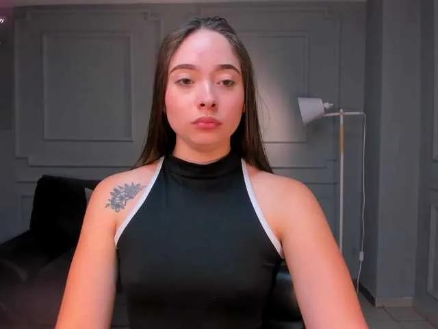 Freechat AlinaKravitz on BongaCams