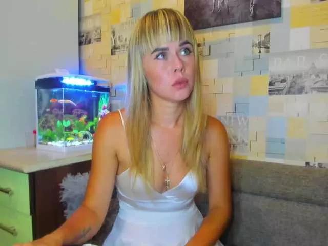 Offline AlisaKisa93 on BongaCams