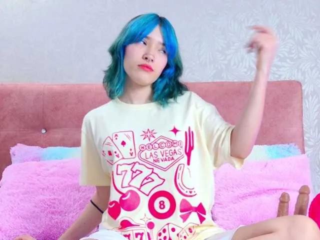 Offline AlliciaKim on BongaCams