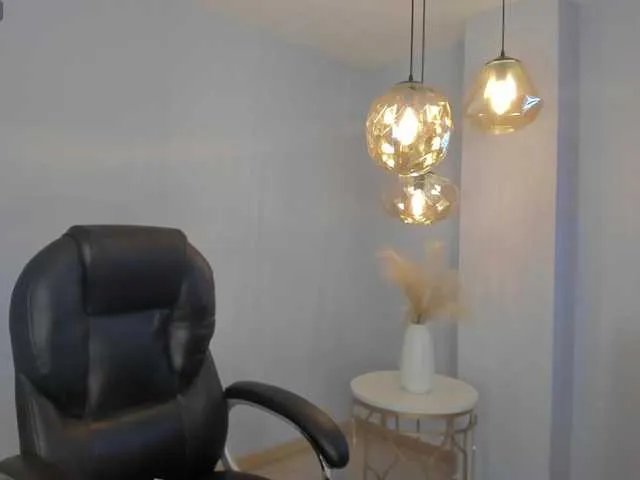 Offline AmaiaHaywood on BongaCams