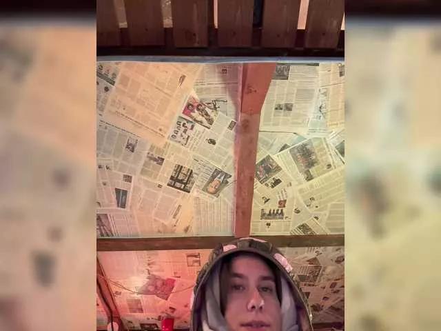 Freechat amberbenz on BongaCams