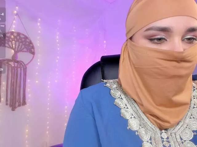 Offline amila-hagda on BongaCams