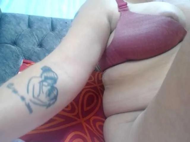 Freechat ANA-BULLOCK- on BongaCams