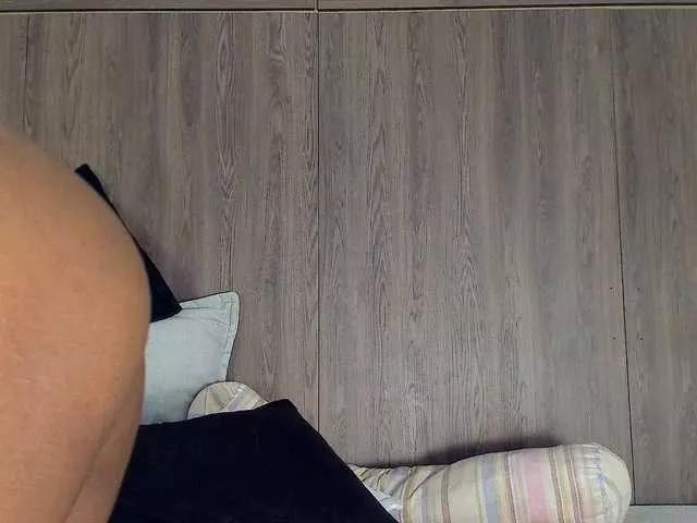 Anaisbeily on BongaCams 