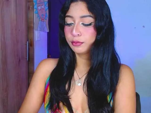 Freechat AnnieBlu3 on BongaCams