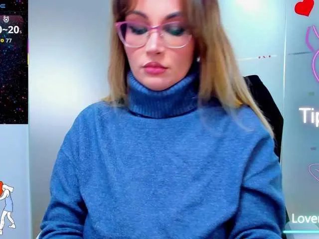 Freechat anyarosses on BongaCams