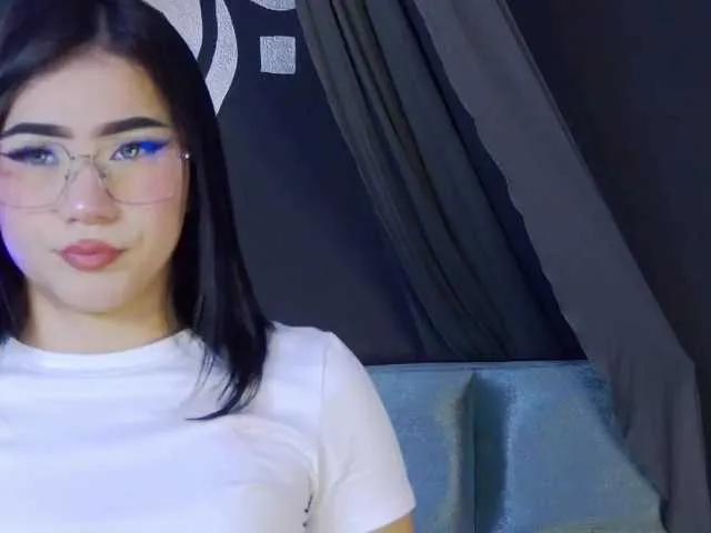 Freechat Arii-moon on BongaCams