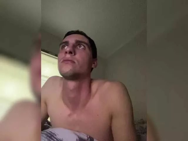 Freechat ArtYlaa on BongaCams