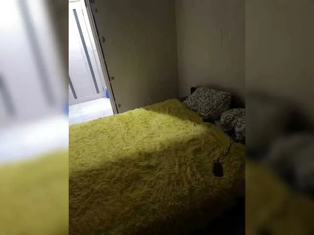 Freechat ArtYlaa on BongaCams