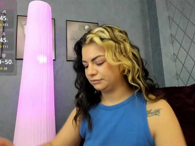 Offline AshleyBrook on BongaCams