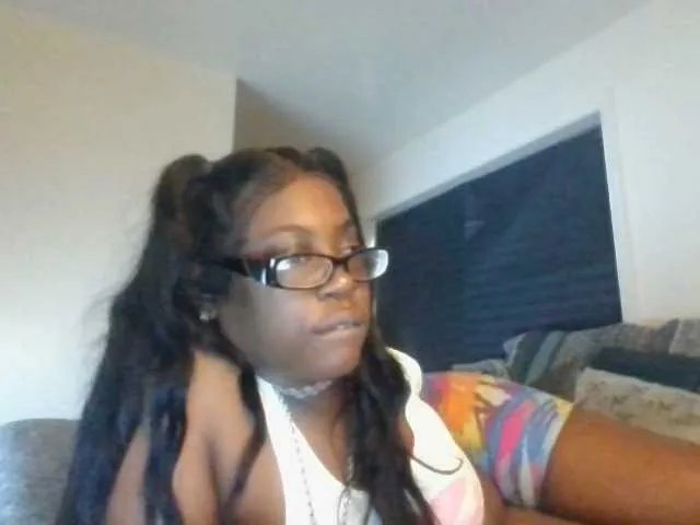 Freechat atonekiki on BongaCams