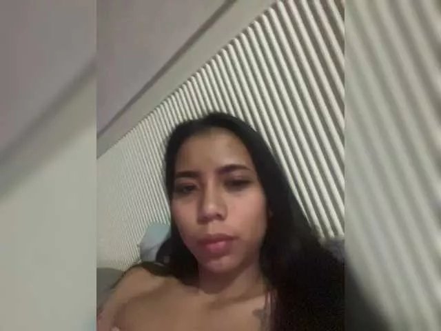 Offline beastnbeauty on BongaCams