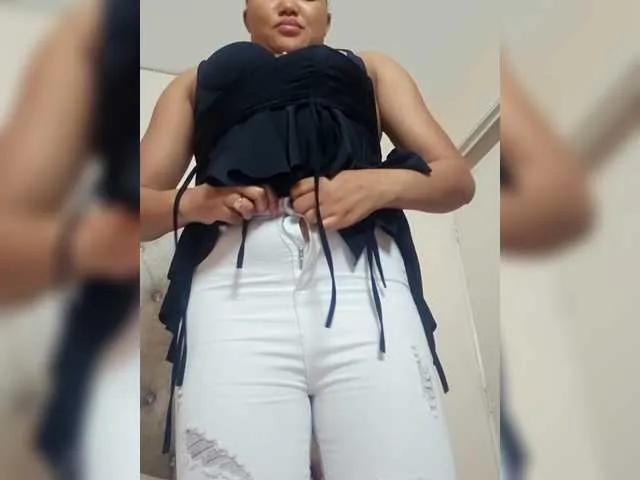 Offline Beautystar12 on BongaCams