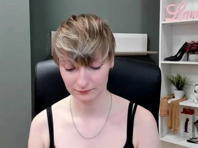 Freechat BlairPlay on BongaCams