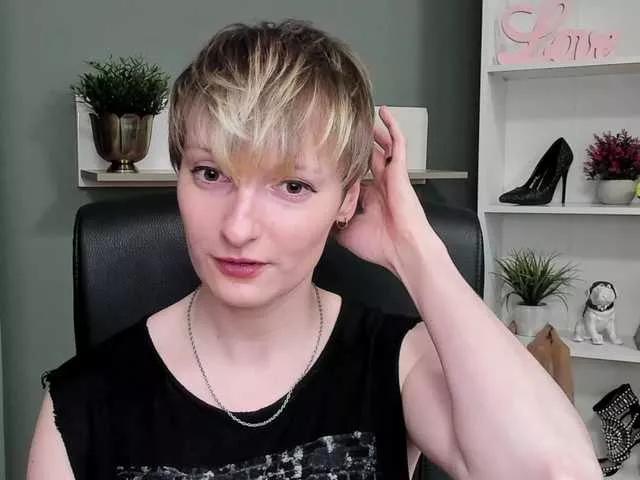 Freechat BlairPlay on BongaCams