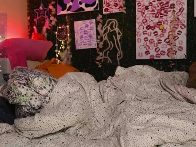 Freechat BlueCherry on BongaCams