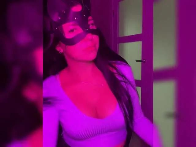 Freechat BonyaNice on BongaCams