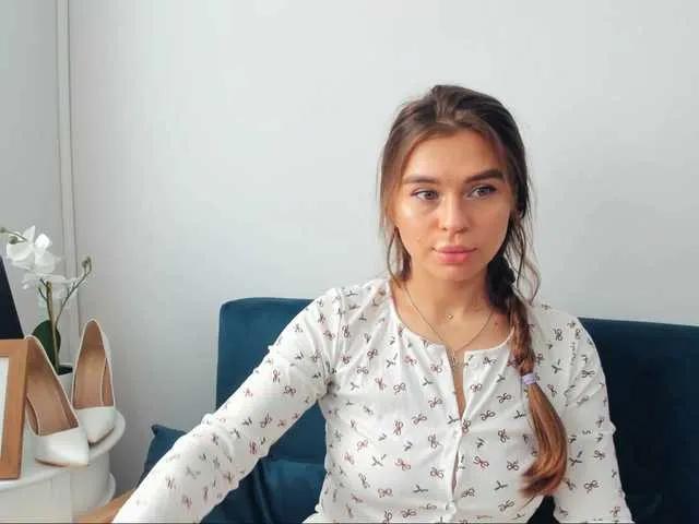 Offline CamilaPretty on BongaCams