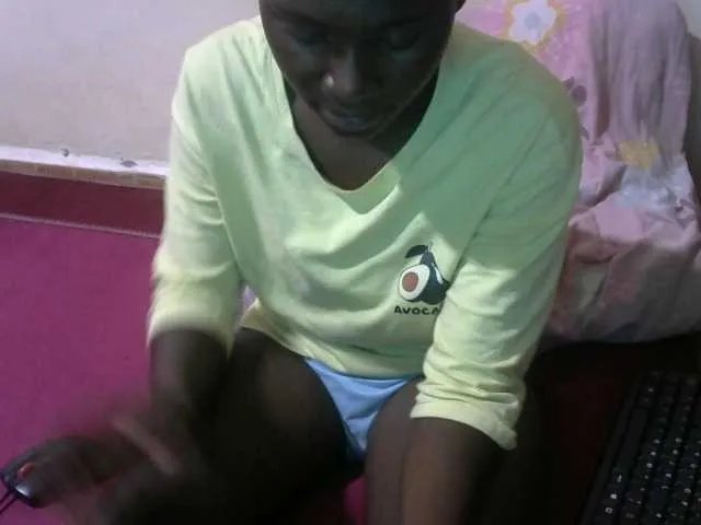 Offline Candy001 on BongaCams