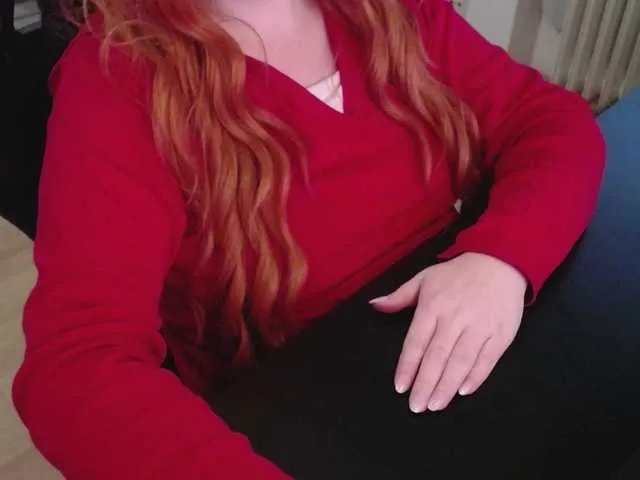 Offline Celina-Rose on BongaCams