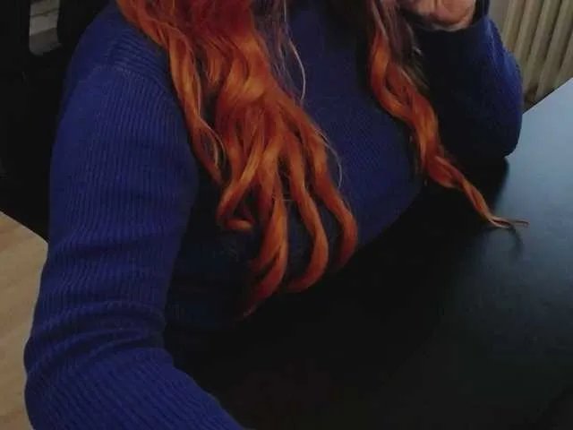 Offline Celina-Rose on BongaCams