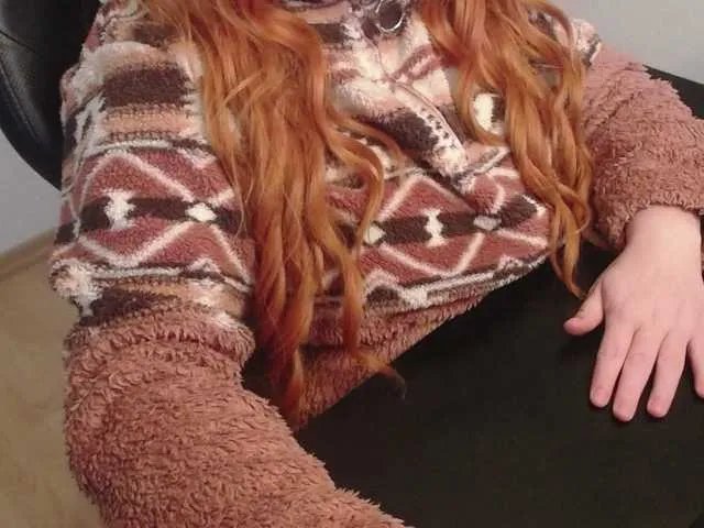 Offline Celina-Rose on BongaCams