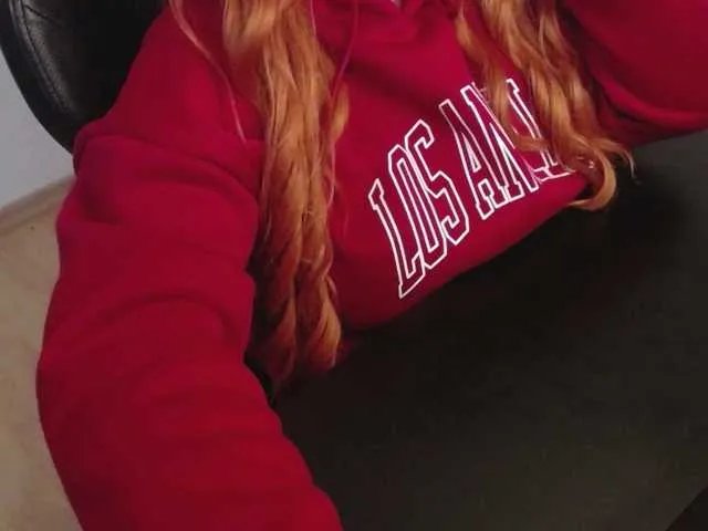 Offline Celina-Rose on BongaCams