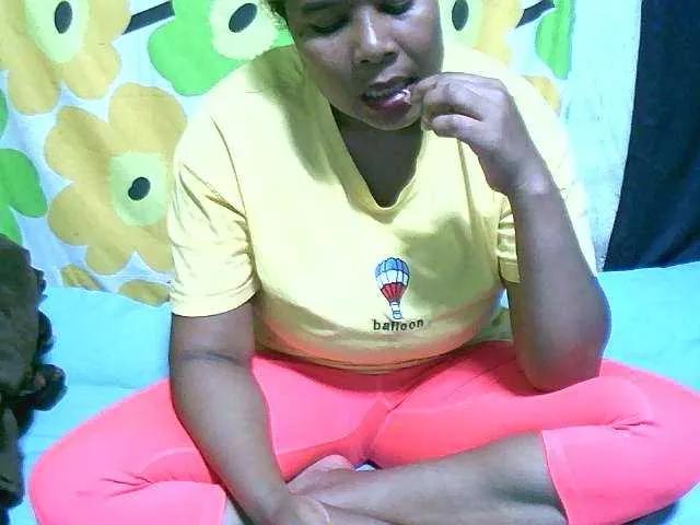 Chamnah — Freechat on BongaCams