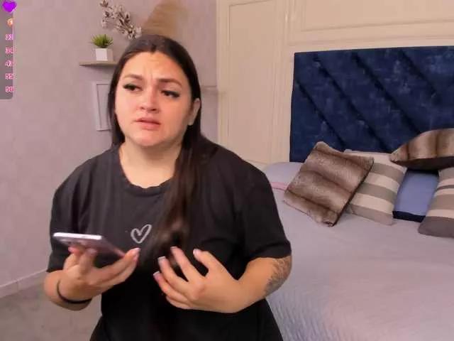 Offline charlotte-mayers on BongaCams