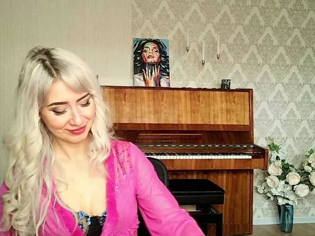 Offline Charmingvenus11701 on BongaCams