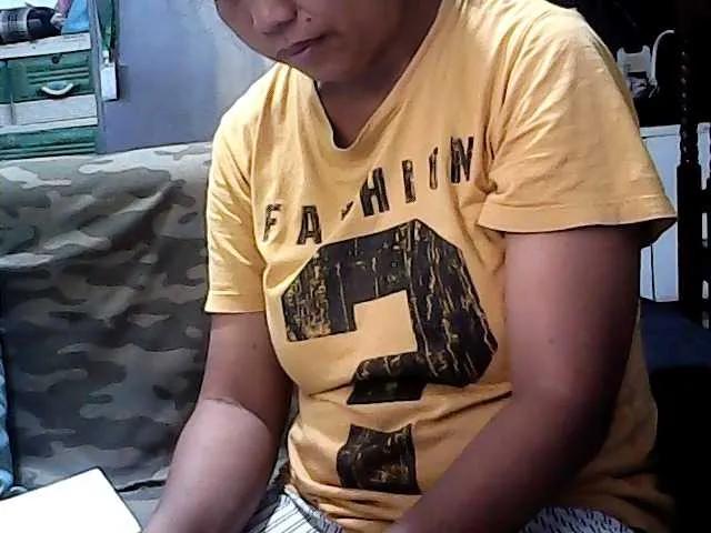 Offline Chatty22 on BongaCams