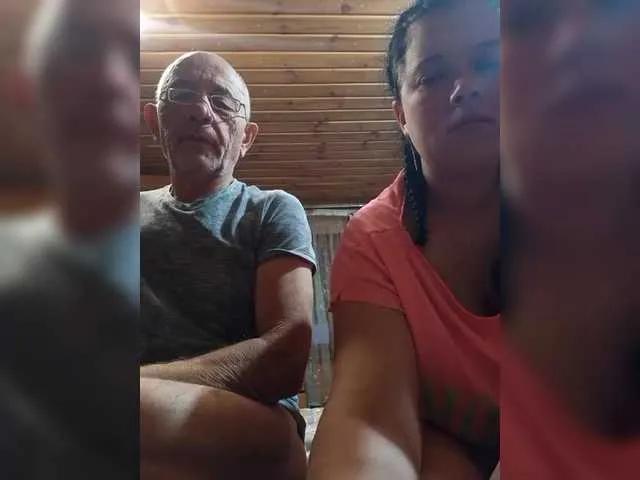 Offline CindyXErics on BongaCams