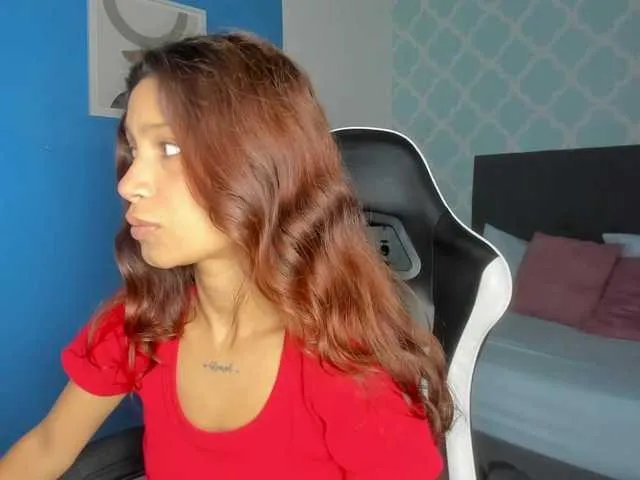 Offline cora-22 on BongaCams