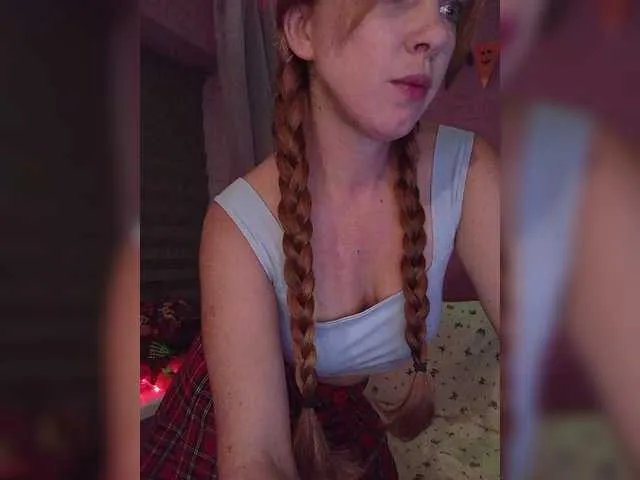 Offline Curlyhair65 on BongaCams