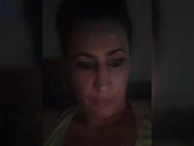 Offline Cyrtlysue666666 on BongaCams