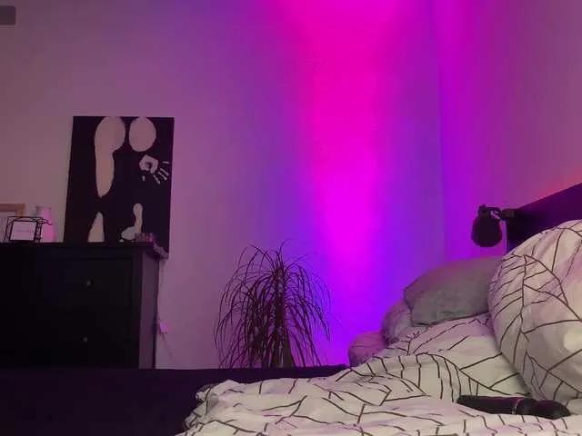 Offline dalmatian-girl on BongaCams