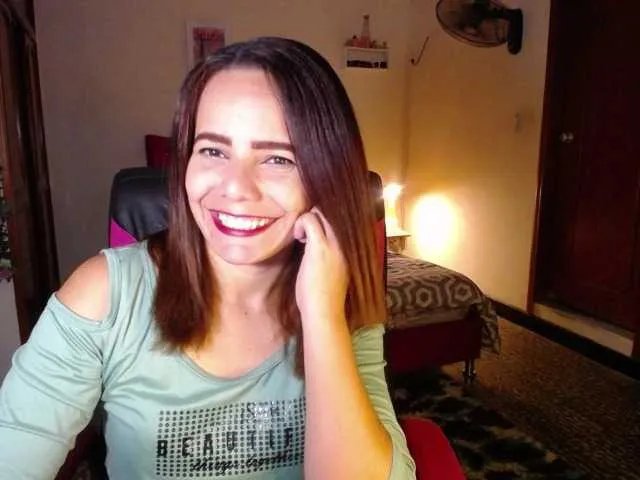 Freechat danielle-rose on BongaCams