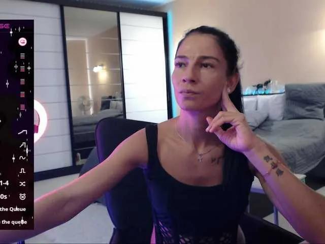 Freechat DelicateKiss on BongaCams