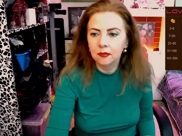 Offline Delicecatmyau on BongaCams