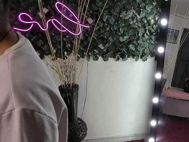 Offline DestinyHills on BongaCams