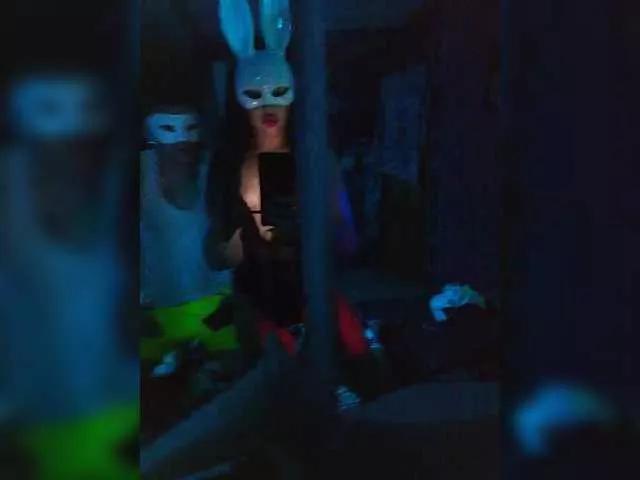 Freechat DiVona on BongaCams