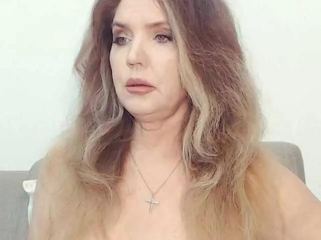 Offline Drakulaura1 on BongaCams
