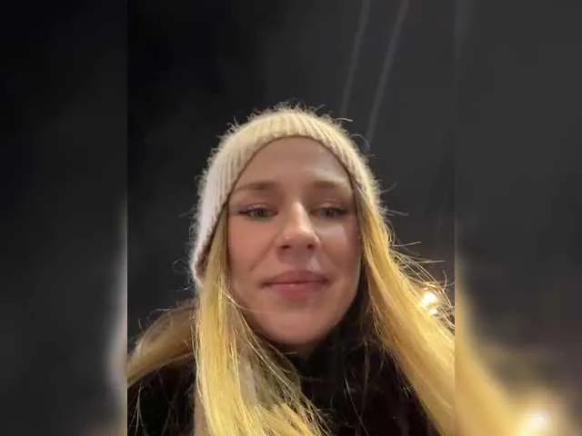 BongaCams elegantbabe is Freechat elegantbabe — I love a man who knows what he wants and exactly how to get it. Confidence is hot, but thinking about my desires? Even hotter  So go ahead --- impress me... if you can