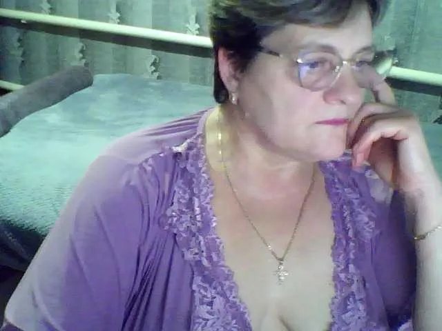 Freechat ElzaJewel on BongaCams