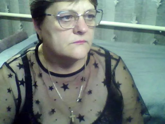 Freechat ElzaJewel on BongaCams